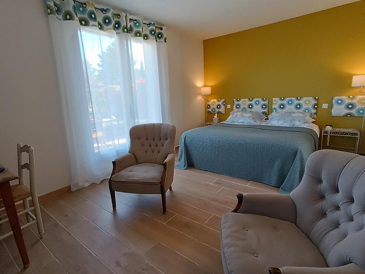 Hotel La Bastide D'Iris Vagnas Екстериор снимка