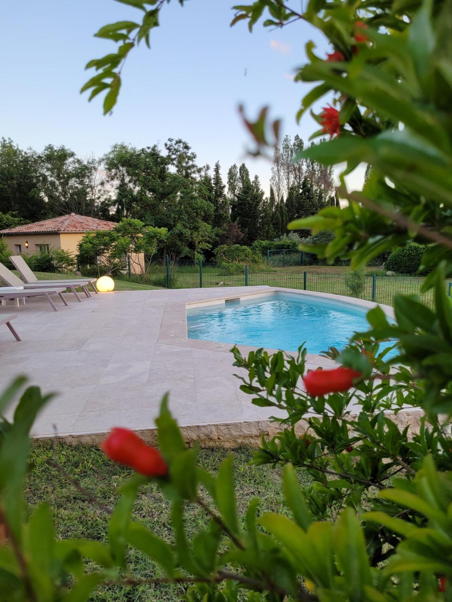 Hotel La Bastide D'Iris Vagnas Екстериор снимка