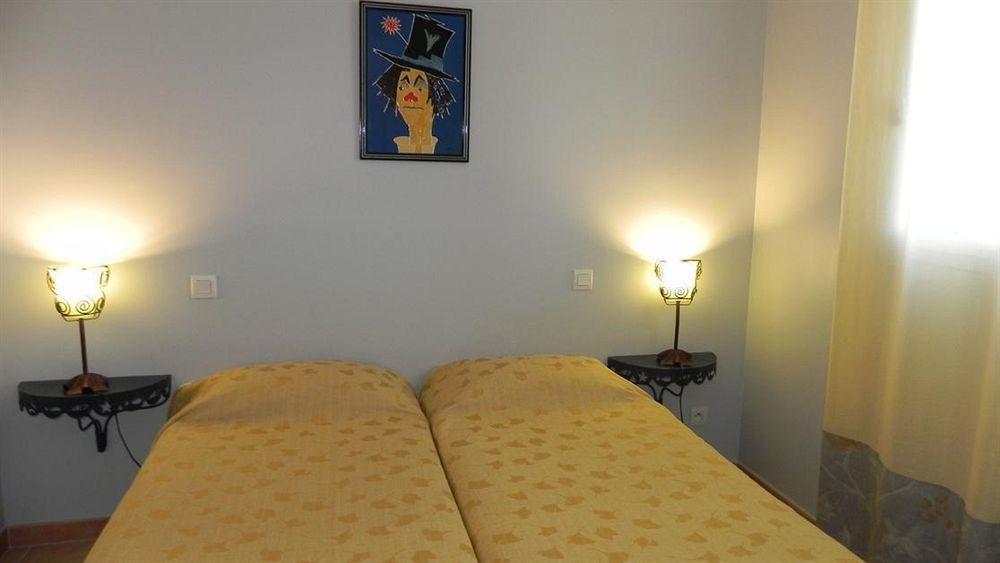 Hotel La Bastide D'Iris Vagnas Екстериор снимка