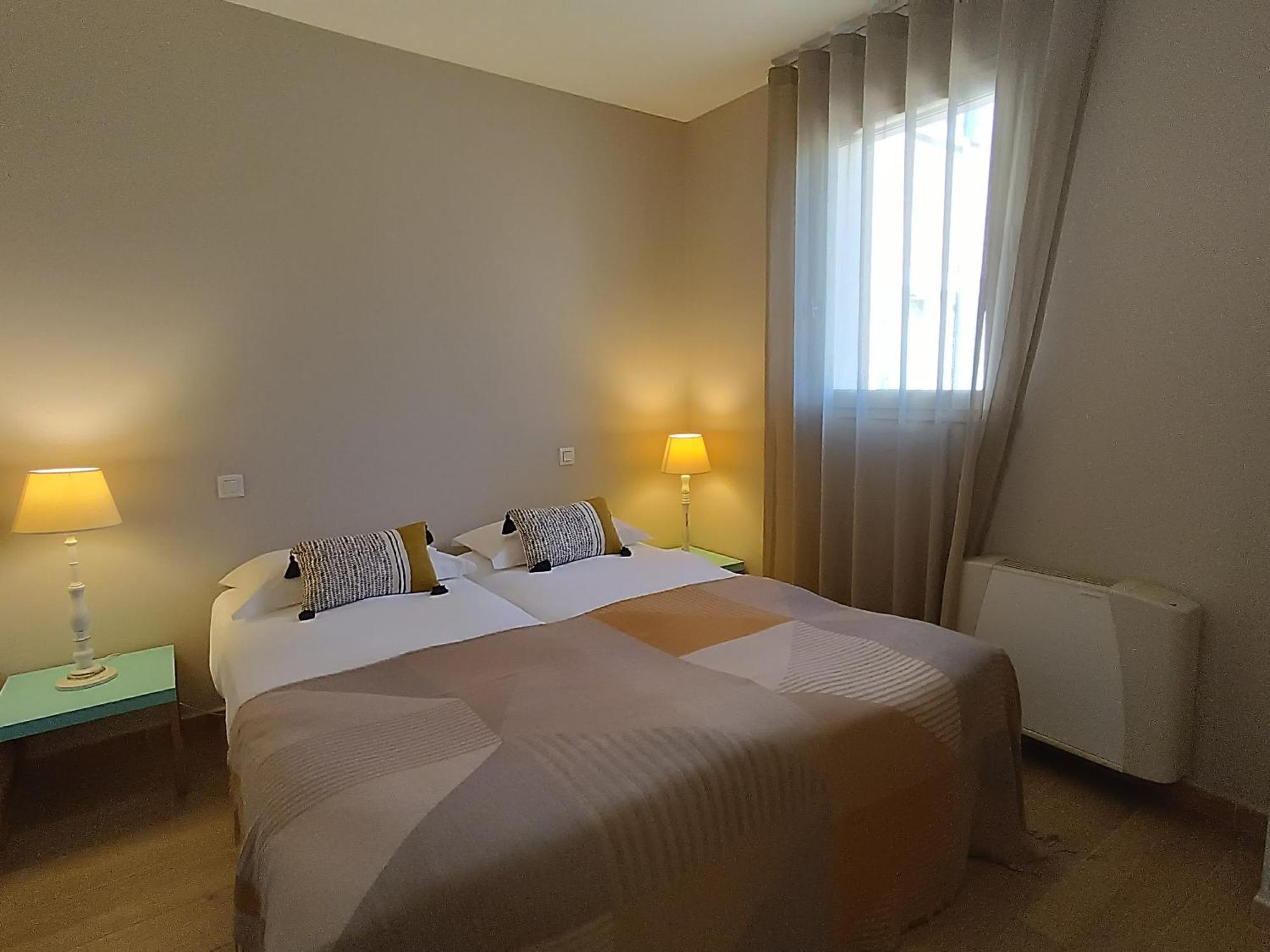 Hotel La Bastide D'Iris Vagnas Екстериор снимка