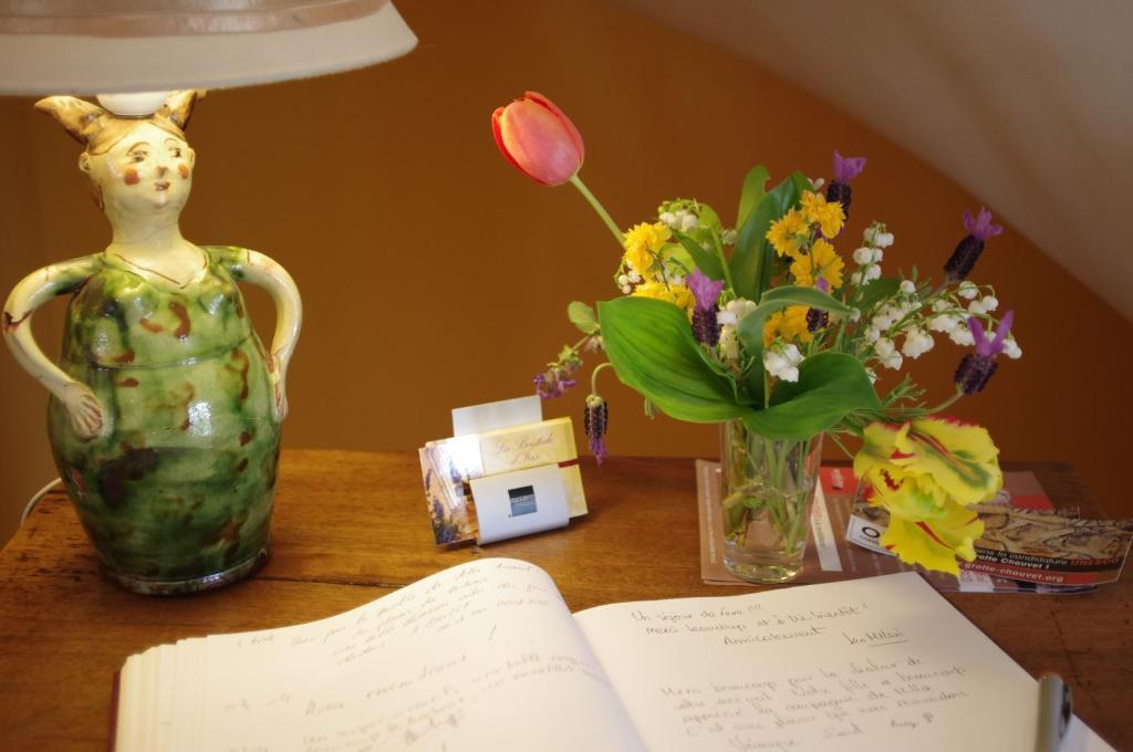 Hotel La Bastide D'Iris Vagnas Екстериор снимка
