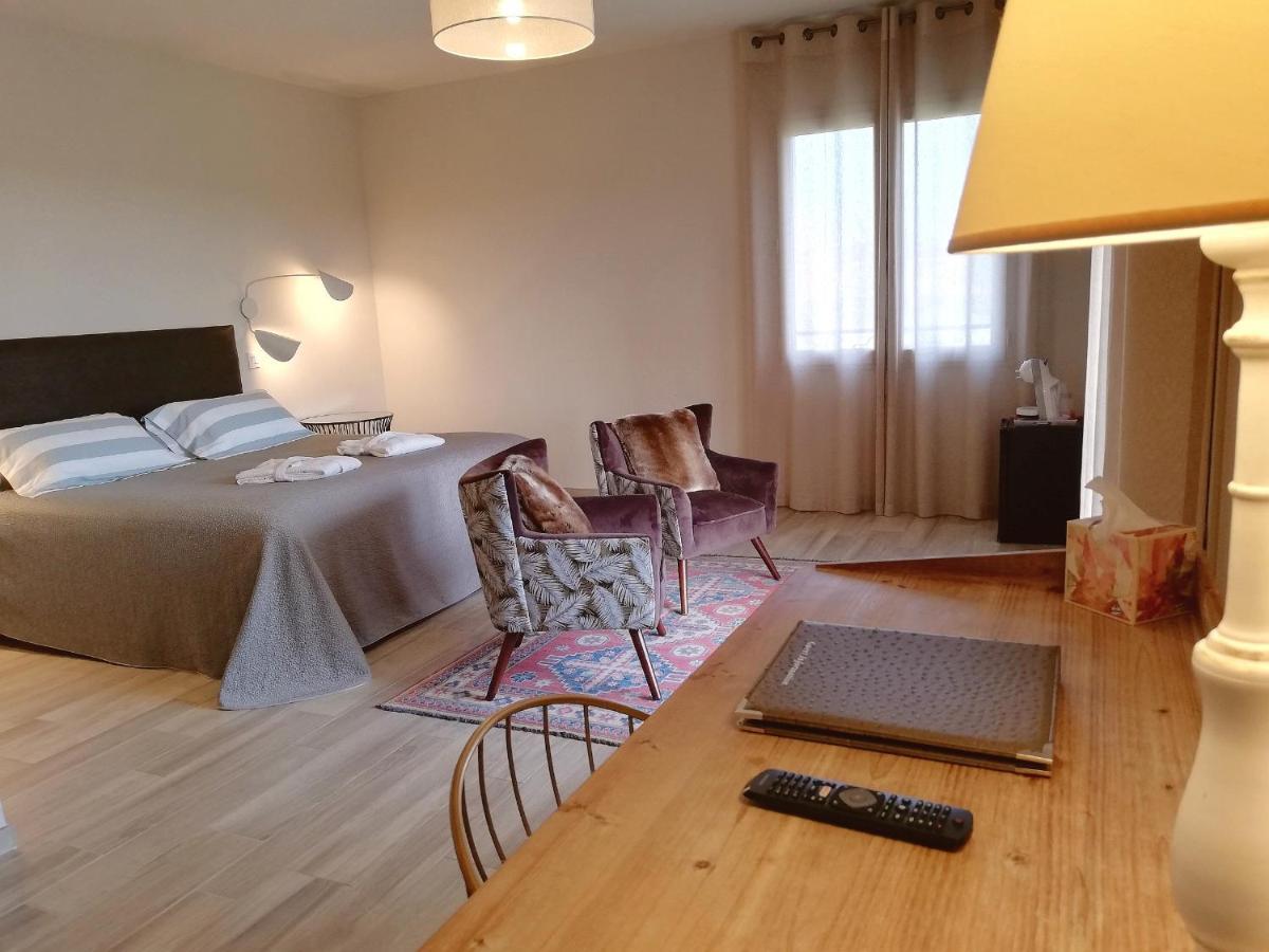 Hotel La Bastide D'Iris Vagnas Екстериор снимка